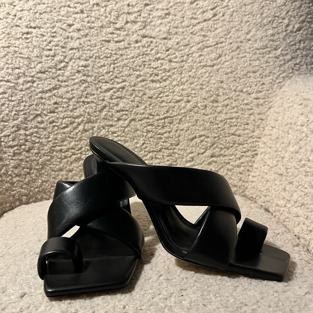 Zara Padded Heeled Leather Sandals